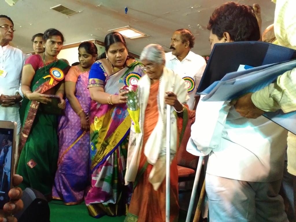 Helping old people in difficult circumstances